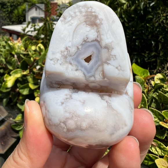 Flower Agate Skull - Picture 10 of 10